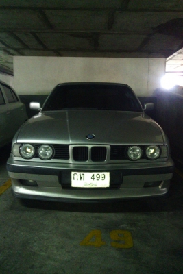 ขายประตูไฟฟ้า 4 บานของ e34 (ไม่มีแผงข้างประตู)