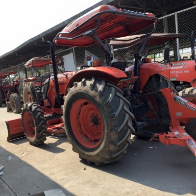 Kubota max M6040SU