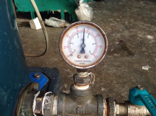 ขายปั้มน้ำอัตโนมัติ Hitachi 200W สภาพสวย ตรวจเช็คแรงดันเรียบร้อยแล้ว ไม่มีรั่วซึม วิ่งนิ่ม พร้อมใช้งาน