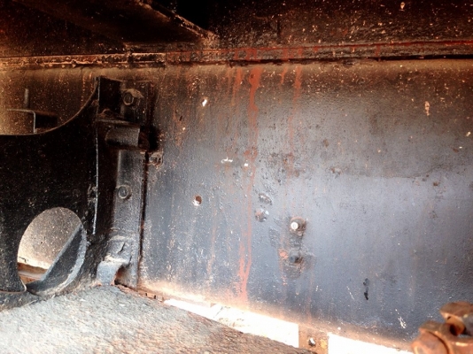 **820,000 บ.ต่อรอง**ขาย10ล้อ2เพลาท้ายลาดขึ้นแบคโฮ200/320 HINO SUMO FM227LA EM100-220HP เครื่องเดิม เกียร์เดิม เครื่อง220แรง แน่นดีแรงดี ทน เกียร์ดีไม่หลุด ช่วงลางเดิม คัสซีดี ใหญ่ เดิม ไม่ปะไม่ดาม หางสภาพดี เหล็กหนา ใหญ่ แข็งแรง ไม่ผุ หัวเก๋งดี สวย ภายในค