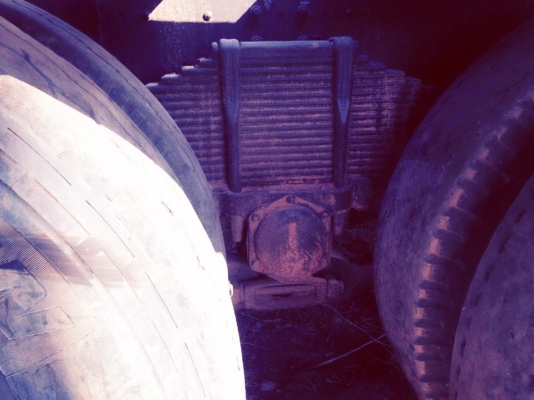 **820,000 บ.ต่อรอง**ขาย10ล้อ2เพลาท้ายลาดขึ้นแบคโฮ200/320 HINO SUMO FM227LA EM100-220HP เครื่องเดิม เกียร์เดิม เครื่อง220แรง แน่นดีแรงดี ทน เกียร์ดีไม่หลุด ช่วงลางเดิม คัสซีดี ใหญ่ เดิม ไม่ปะไม่ดาม หางสภาพดี เหล็กหนา ใหญ่ แข็งแรง ไม่ผุ หัวเก๋งดี สวย ภายในค