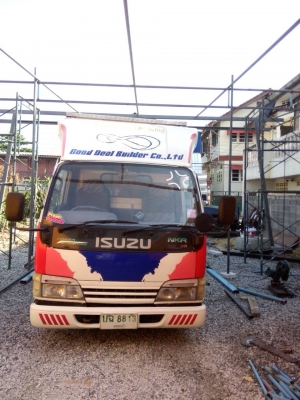 รถกระบะบรรทุก 4 ล้อ