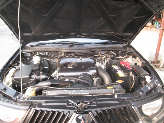 ไตรทันสี่ประตู เกียร์ออโต้ ปี 07 เดิมๆ