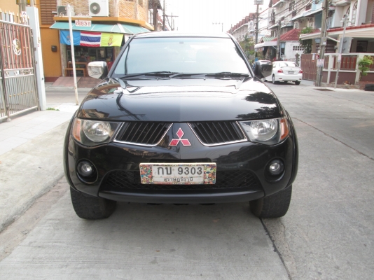 ไตรทันสี่ประตู เกียร์ออโต้ ปี 07 เดิมๆ