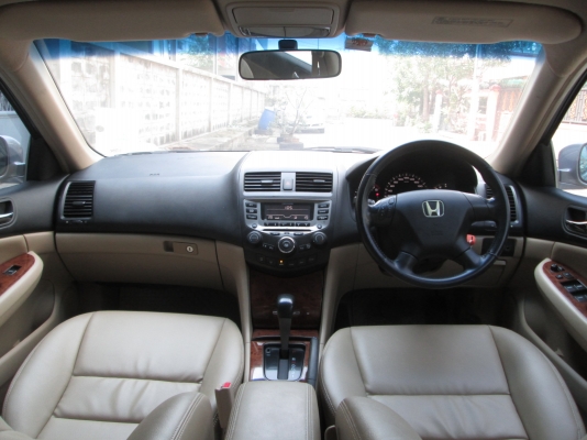 สวยพร้อมขับ ไม่มีชน ไม่เคยติดแก๊ส เอกสารพร้อมโอน -07