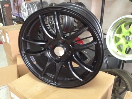 แม็กใหม่ work emotion ขอบ 15 4รู100 กว้าง 6.5 ET38