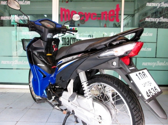 wave 110 i (สตาร์ทมือ) สีนํ้าเงินดำ รุ่นใหม่ ลายใหม่ล่าสุดโฉมปัจจุบัญ รถเดือน ม.ค. ปี57 ไมล์ 3 พันโล รถใหม่ๆ แถม 2 รายการ 30900