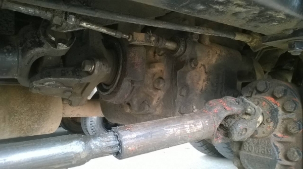 ขาย HINO FM3M สภาพพร้อมใช้งาน มีระบบลากพ่วง เครื่องเดิม M10C 240 แรงม้า เกียร์เดิม สโลว์เดิม แอร์เย็น ยางเต็ม ทะเบียนพร้อมโอน