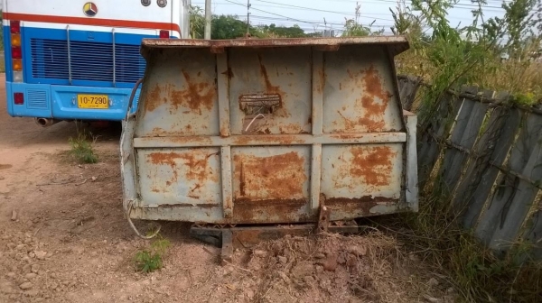 ขายกระบะดั้ม 6 ล้อใหญ่ ยาว 3.60 กว้าง 2.20 เมตร อุปกรณ์ครบมีกระบอกดั้มยิงหลัง คัสซีเทียม ปั้มปั่มดั้ม ขายกระบะดั้ม 6 ล้อใหญ่ ยาว 3.60 กว้าง 2.20 เมตร อุปกรณ์ครบมีกระบอกดั้มยิงหลัง คัสซีเทียม ปั้มปั่มดั้ม