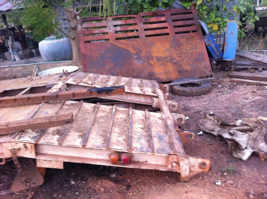 หางเทรลเลอร์สภาพสวยเหล็กไอบีมทั้งคันเจ้าของเดิมจะต่อเป็นรถดั๊มพ์ขายถูกๆๆขึ้นแม็คโฮ200สบายๆขึ้นรถเกรด140Gก็ได้ราคาต่อรองได้โทรติดต่อ เสี่ยเอส 0872507525หรือ 0864598285