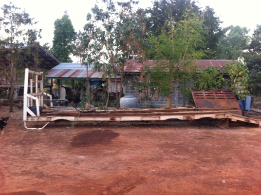 หางเทรลเลอร์สภาพสวยเหล็กไอบีมทั้งคันเจ้าของเดิมจะต่อเป็นรถดั๊มพ์ขายถูกๆๆขึ้นแม็คโฮ200สบายๆขึ้นรถเกรด140Gก็ได้ราคาต่อรองได้โทรติดต่อ เสี่ยเอส 0872507525หรือ 0864598285