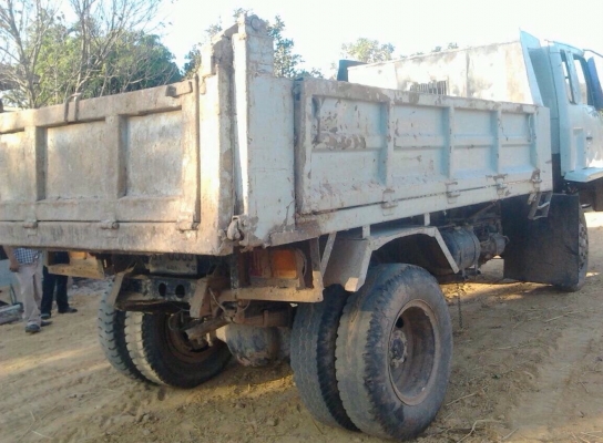 ISUZU TX 185 HP HO7C หกล้อดั๊มพ์ เอกสารเล่มทะเบียนครบครับรถพร้อมใช้งานได้เลย เครื่อง HO7C มีใบคุมให้ยังไม่ลงเล่ม หัวเก๋งร็อกกี้ยังไม่ลงเล่มครับ ภายในเก๋งคอนโซลสวยครบ พวงมาลัยเพาเวอร์ ระบบเบรคทริ๊ปฟี้ ช่วงล่างใหญ่คัชซีสวยมาก ยาง 9.00 ขอบ 20 ราคาต่อรองได้คร ISUZU TX 185 HP HO7C หกล้อดั๊มพ์ เอกสารเล่มทะเบียนครบครับรถพร้อมใช้งานได้เลย เครื่อง HO7C มีใบคุมให้ยังไม่ลงเล่ม หัวเก๋งร็อกกี้ยังไม่ลงเล่มครับ ภายในเก๋งคอนโซลสวยครบ พวงมาลัยเพาเวอร์ ระบบเบรคทริ๊ปฟี้ ช่วงล่างใหญ่คัชซีสวยมาก ยาง 9.00 ขอบ 20 ราคาต่อรองได้คร