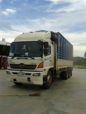 ขายด่วนรถสิบล้อฮีโน่เมก้าFL1jเครื่อง220เเรงรถออกห้างมือเดียวปี48รถสวยเดิม