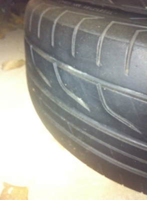 ขายยาง 205/55/16 ยี่ห้อ บริสโตน