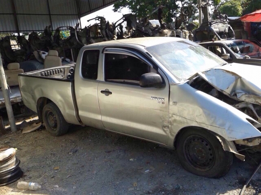 วีโก้เเคป เครื่อง2500 ตัวJ เเยกขายอะไหลทุกอย่าง เครื่องเกียร ช่วงล่าง หัวเก๋ง กระบะ วีโก้เเคป เครื่อง2500 ตัวJ เเยกขายอะไหลทุกอย่าง เครื่องเกียร ช่วงล่าง หัวเก๋ง กระบะ