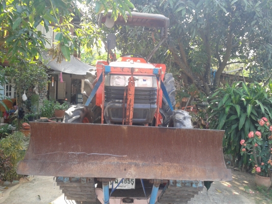 ชื้อแบบไม่ต้องรถเลยครับคันนี้L4508พร้อมใบมีด230000