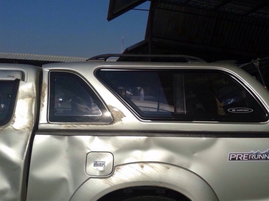 หลังคาวีโก้เเคปยี่ห้อ เเครี่บอยพร้อมเเอร์ สภาพต้องทำสีนิดหน่อยเเต่ส่วนอื่นๆสมบูรณ์เเละสวยมาก