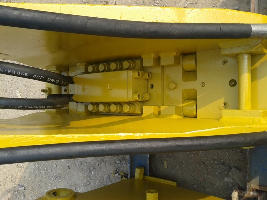 ขายหัวเจาะรถแมคโคร pc 60-100-120t.089-2667902