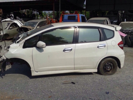 ฮอนด้าเเจ๊ช เเยกขายอะไหลทุกส่วนของรถหรือตัดท้ายมีอีกหลายรุ่น ฮอนด้าเเจ๊ช เเยกขายอะไหลทุกส่วนของรถหรือตัดท้ายมีอีกหลายรุ่น