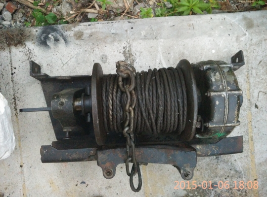 วิ้นเพลาจิ๊ปมิตซู  วิ้นพร้อมถาด   สลิง  pto  เพลา ยอย เอาไปใส่จิ๊ปมิตซูได้เลย มีชุดเดียวเท่านั้น