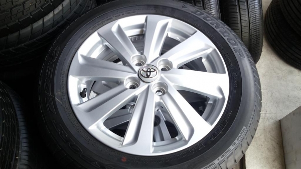 ล้อถอดป้ายแดง All New Vios Yaris พร้อมยาง dunlop 185 60 15 ปี2014