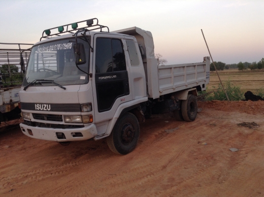 ขาย 6 ล้อดั้ม ISUZU ROCKY 195 FRR32DB เครื่อง 6HE1 (195) แรง เครื่องเดิม เกียร์เดิม Fหน้าหลัง พาเวอร์ ทริฟฟี่ ภาษีเต็ม พร้อมโอน พร้อมใช้