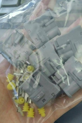 ขายปลั๊กคอยล์ สยามราช  KAC  หรือเซทง รถบรรทุก ยังขายอยู่ครับ