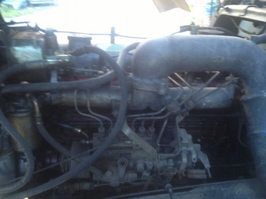 รถฮีโน่ 10 ล้อ หลังถนน  FL177  168 แรงม้า.  สนใจติดต่อ  081 - 6079515