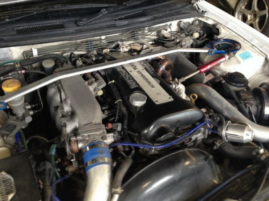 ขายsilvia s14 sr20det MT หน้าเหยี่ยวแท้ ปี98 สีขาว