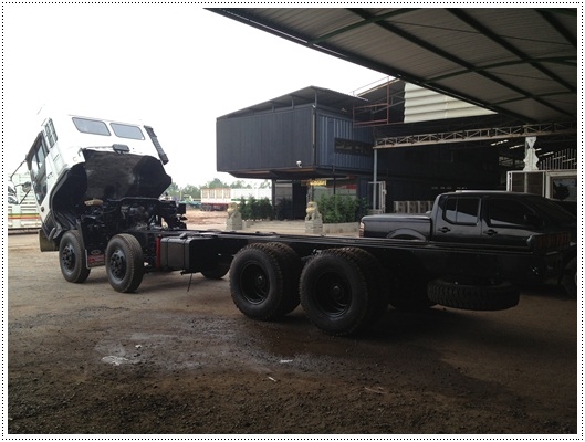 มี 12 ล้อ HINO PROFIA เครื่อง P11C 320 แรงม้าหัวคัชซี ยาว 7.50 เมตร สภาพพร้อมใช้ ราคากันเองรถสวยคัชซีสวยพร้อมวิ่งพร้อมใช้ รถน่าใช้ เก็บงานใหม่หมด