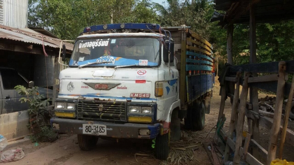 ขายถูกๆ(( 88,000)) 6 ล้อสภาพดี ซื้อไปใช้งานได้เลย. ไม่ต้องซ่อม (ไม่มีเล่มทะเบียน)