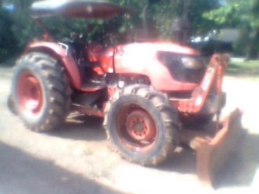 รถไถ KUBOTA M9540  ( รถทำงาน 7,6xx ชม. )  สนใจติดต่อ 081 - 6079515