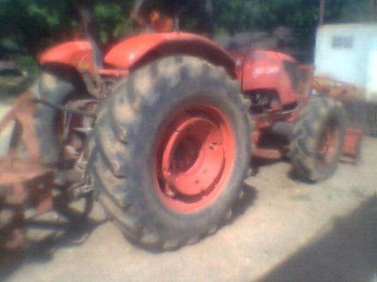 รถไถ KUBOTA M9540  ( รถทำงาน 7,6xx ชม. )  สนใจติดต่อ 081 - 6079515