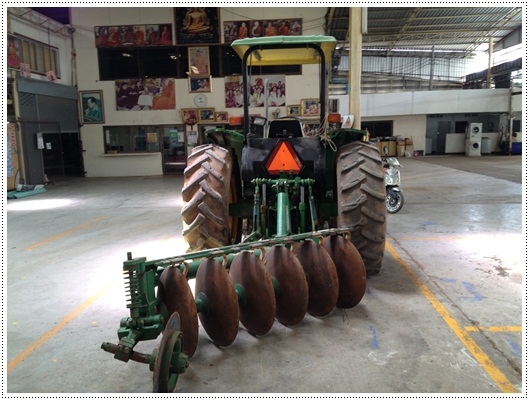 ขายรถไถ จอร์นเดียร์ 5610 สภาพตามรูปนี้เลย ราคาไม่แพง รถเหมือนใหม่ รีบเลยค่ะ ช่วงนี้ลดราคา ขายรถไถ จอร์นเดียร์ 5610 สภาพตามรูปนี้เลย ราคาไม่แพง รถเหมือนใหม่ รีบเลยค่ะ ช่วงนี้ลดราคา