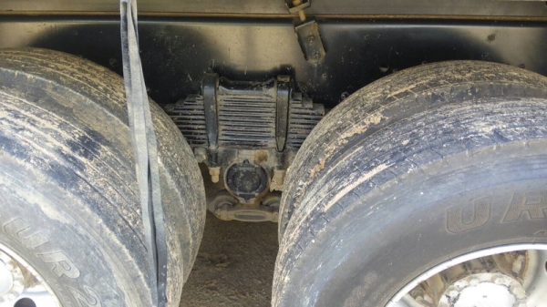 รถอีซูซุ  10  ล้อดั้ม  360  แรงม้า.  ปี 56    สนใจติดต่อ  081 - 6079515