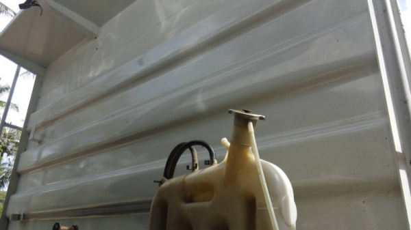 รถอีซูซุ  10  ล้อดั้ม  360  แรงม้า.  ปี 56    สนใจติดต่อ  081 - 6079515