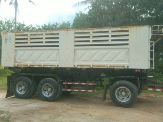 รถอีซูซุ  10  ล้อดั้ม  360  แรงม้า.  ปี 56    สนใจติดต่อ  081 - 6079515