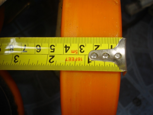 ขายล้อนั่งร้าน ยูริเทนขนาด8นิ้ว pc.wheel มีเบรคทั้4ล้อพร้อมใช้งานเลย