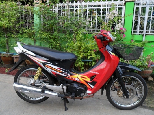 wave 125R เครื่องดีเอกสารพร้อมโอน wave 125R เครื่องดีเอกสารพร้อมโอน