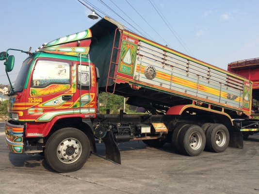 ขายด่วน!! สิบล้อพ่วง แม่-ลูก โทร.081-9450625