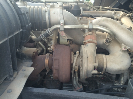 ขายด่วน!! สิบล้อพ่วง แม่-ลูก สภาพใหม่ เลขไมค์แค่ 20,000 โล โทร.081-9450625