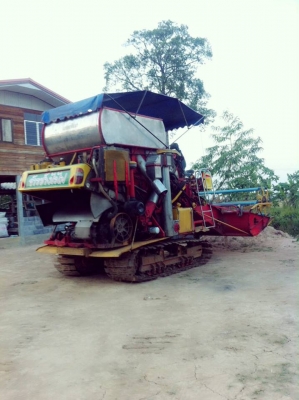 ขายรถเกี่ยวข้าว เจ้าช้างไวไฟ