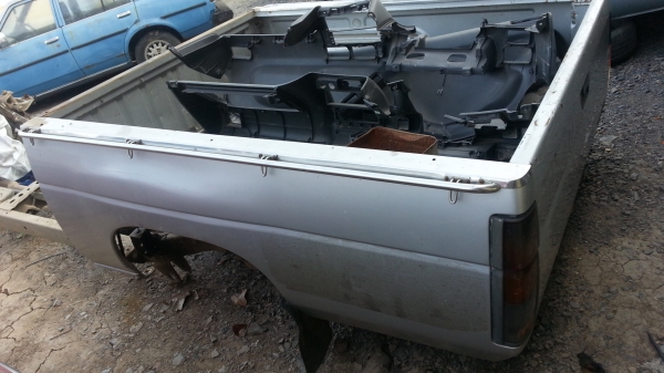 ลูกกระบะ NISSAN BIG M CAB ลูกกระบะ NISSAN BIG M CAB