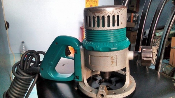 ขายเร๊าเตอร์ MAKITA3601B มือสอง สภาพดีครับ