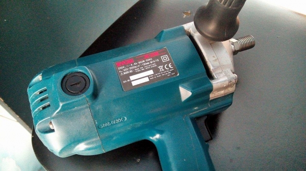 ขายเครื่องขัดสี RYOBI PE-2100 มือสองสภาพดีครับ ขายเครื่องขัดสี RYOBI PE-2100 มือสองสภาพดีครับ