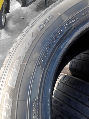 225/60R18 DUNLOP SP SPORT MAZZ 050 ปีใหม่ๆ 2013 TEL.081-427-3941 225/60R18 DUNLOP SP SPORT MAZZ 050 ปีใหม่ๆ 2013 TEL.081-427-3941