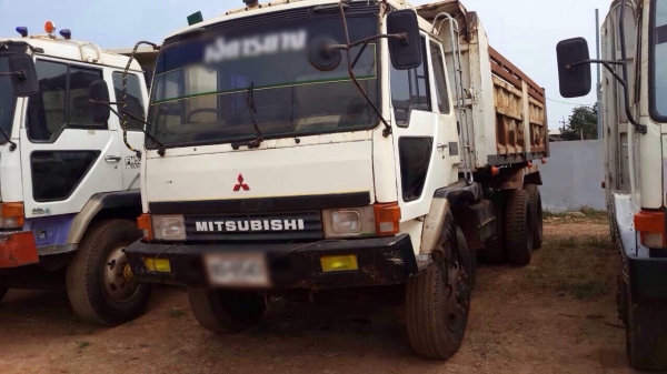 ขายรถบรรทุกสิบล้อดัมพ์ MITSUBISHI TD#2047 เครื่องเดิม 6D16-195 แรง 2 เพลา ยางดี ขายรถบรรทุกสิบล้อดัมพ์ MITSUBISHI TD#2047 เครื่องเดิม 6D16-195 แรง 2 เพลา ยางดี