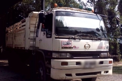 ขายรถบรรทุกสิบล้อดัมพ์ HINO 2K เครื่องเดิม 260 แรง ปี 42 กระบะดัมพ์สามมิตร มีระบบลากพ่วง ทะเบียนพร้อม