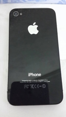 ขายไอโฟน 4 สภาพสวยใช้งานปรกติ