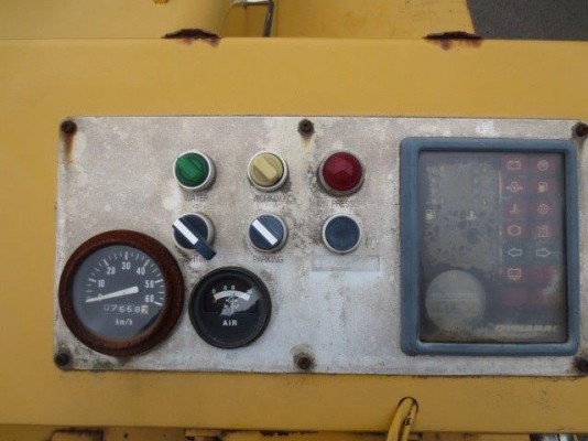 รอนำเข้า RT200W(CP201W) # 40607 ล้อยาง 7 ล้อ ขนาด 20 ตัน